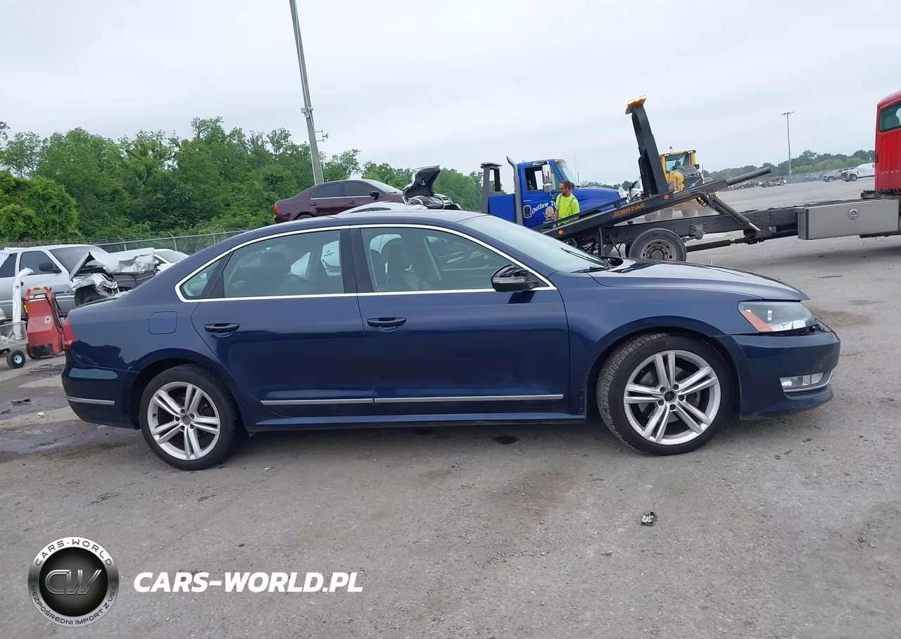 2012 Volkswagen Passat 3.6L V6 Sel Premium VIN:1VWCM7A37CC001942 - 14