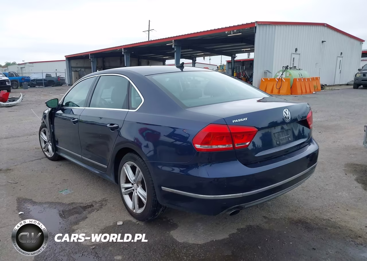 2012 Volkswagen Passat 3.6L V6 Sel Premium VIN:1VWCM7A37CC001942 - 3
