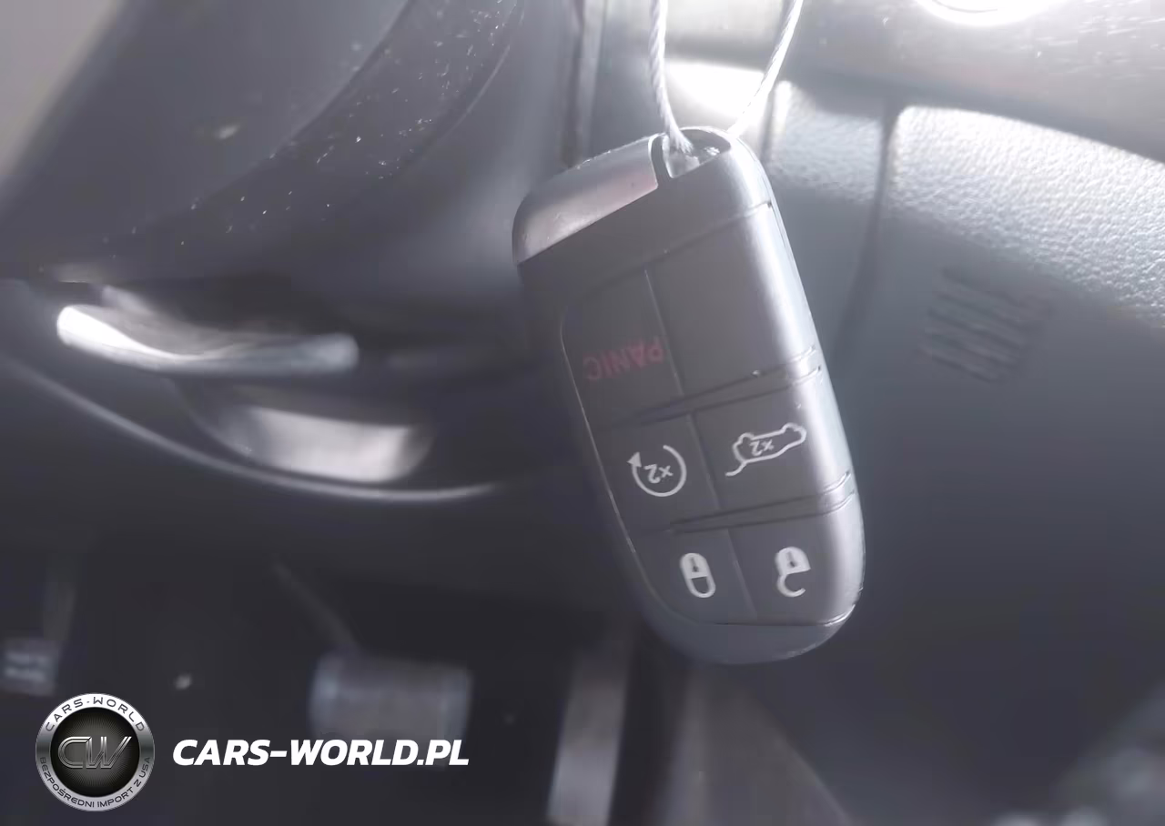 2015 Jeep Grand Cherokee Altitude VIN:1C4RJEAG1FC677594 - 11