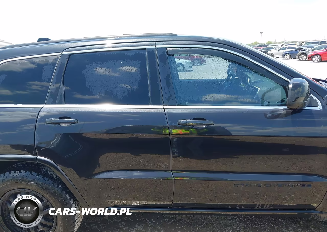 2015 Jeep Grand Cherokee Altitude VIN:1C4RJEAG1FC677594 - 13