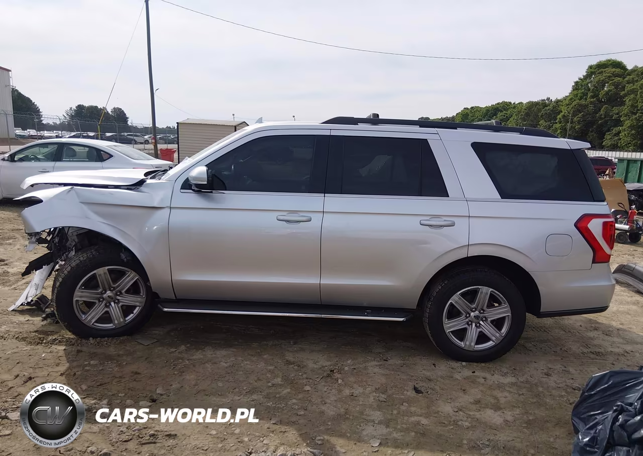 2018 Ford Expedition Xlt VIN:1FMJU1HT9JEA22401 - 15