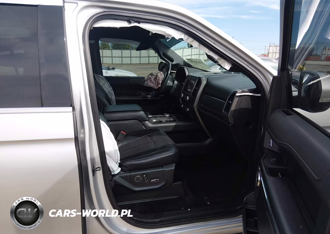 2018 Ford Expedition Xlt VIN:1FMJU1HT9JEA22401 - 5