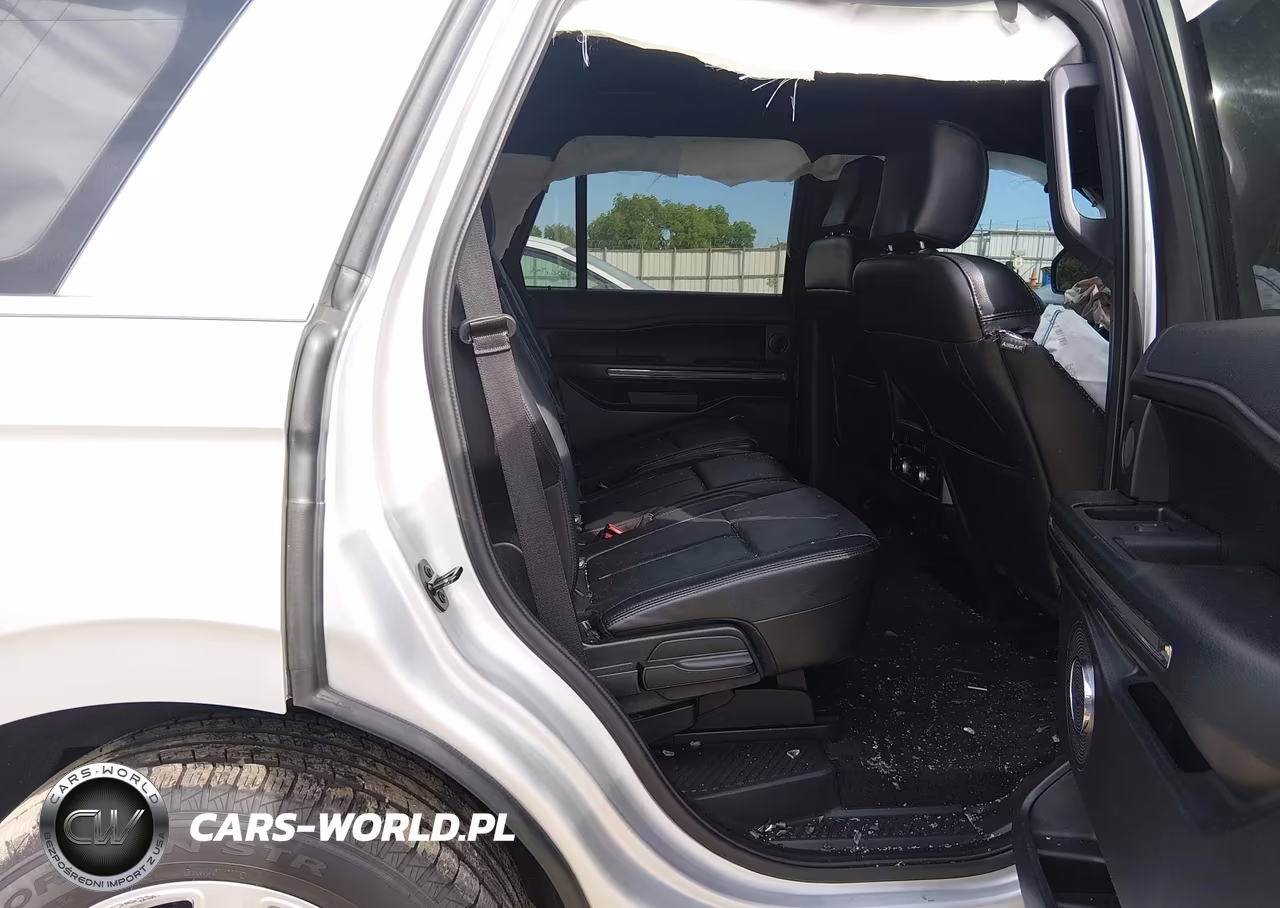2018 Ford Expedition Xlt VIN:1FMJU1HT9JEA22401 - 8