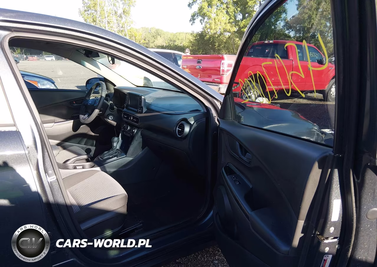 2019 Hyundai Kona Se VIN:KM8K12AA6KU290003 - 5