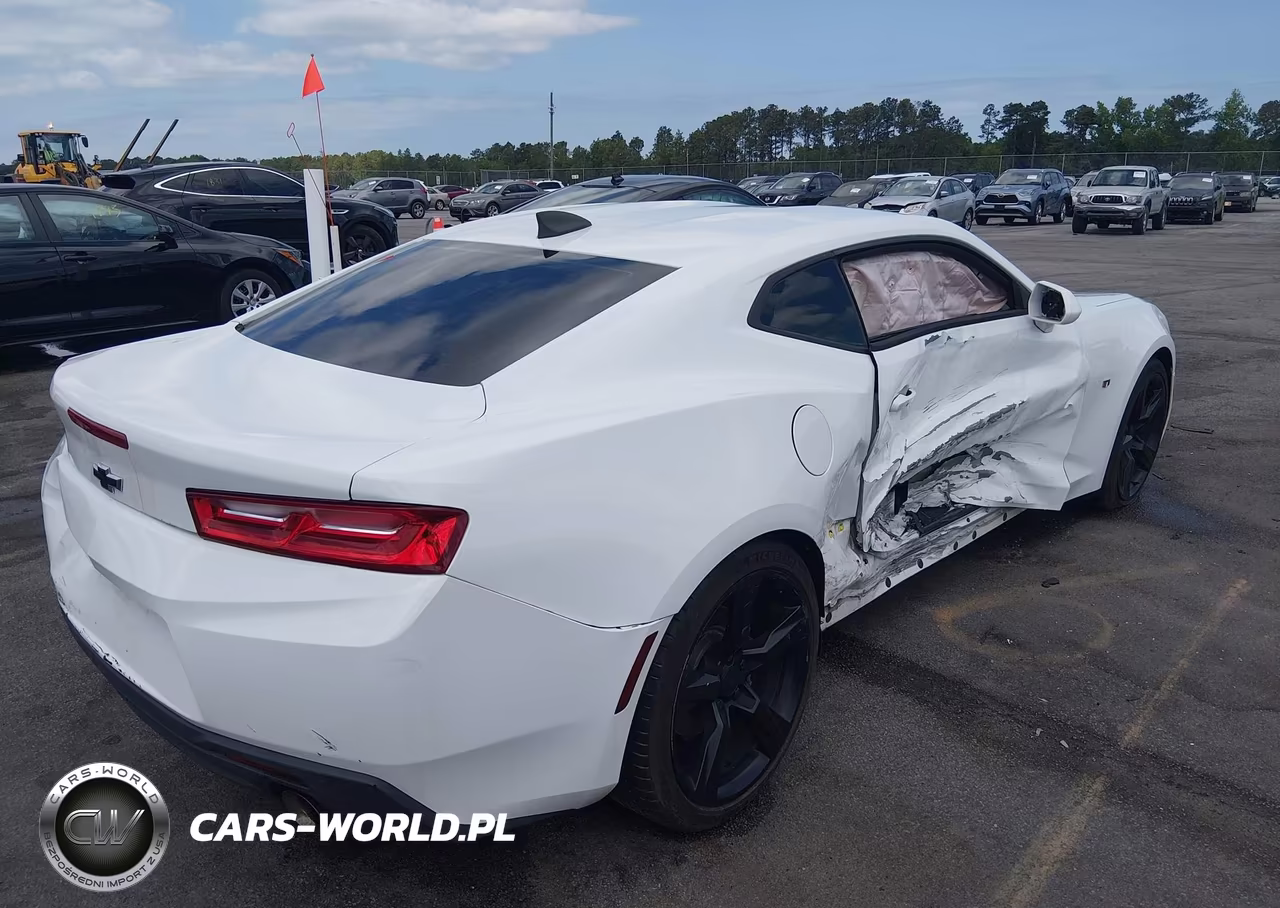 2018 Chevrolet Camaro 1Lt VIN:1G1FB1RS3J0154355 - 4
