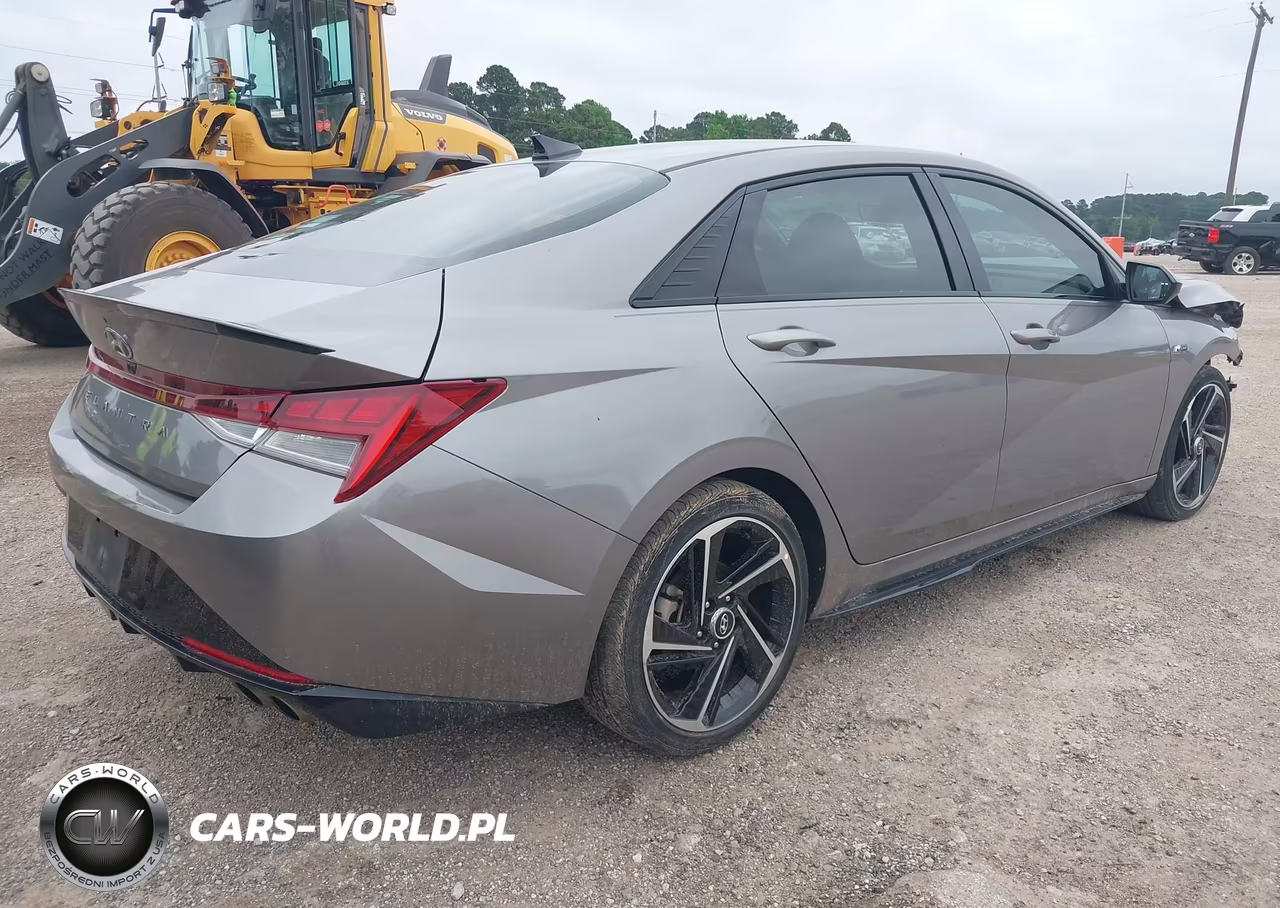 2023 Hyundai Elantra N Line VIN:KMHLR4AF3PU499601 - 4