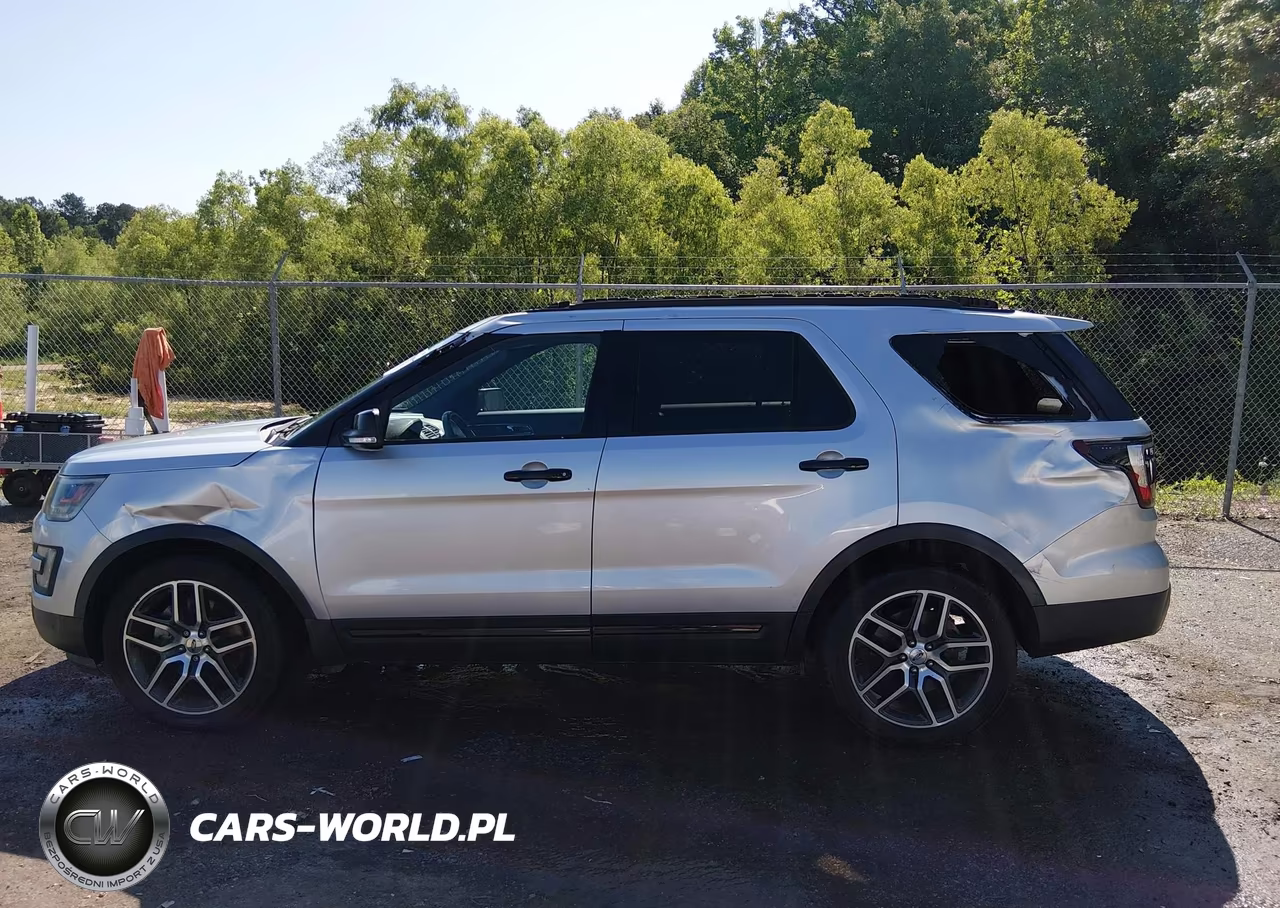 2017 Ford Explorer Sport VIN:1FM5K8GTXHGC88526 - 15