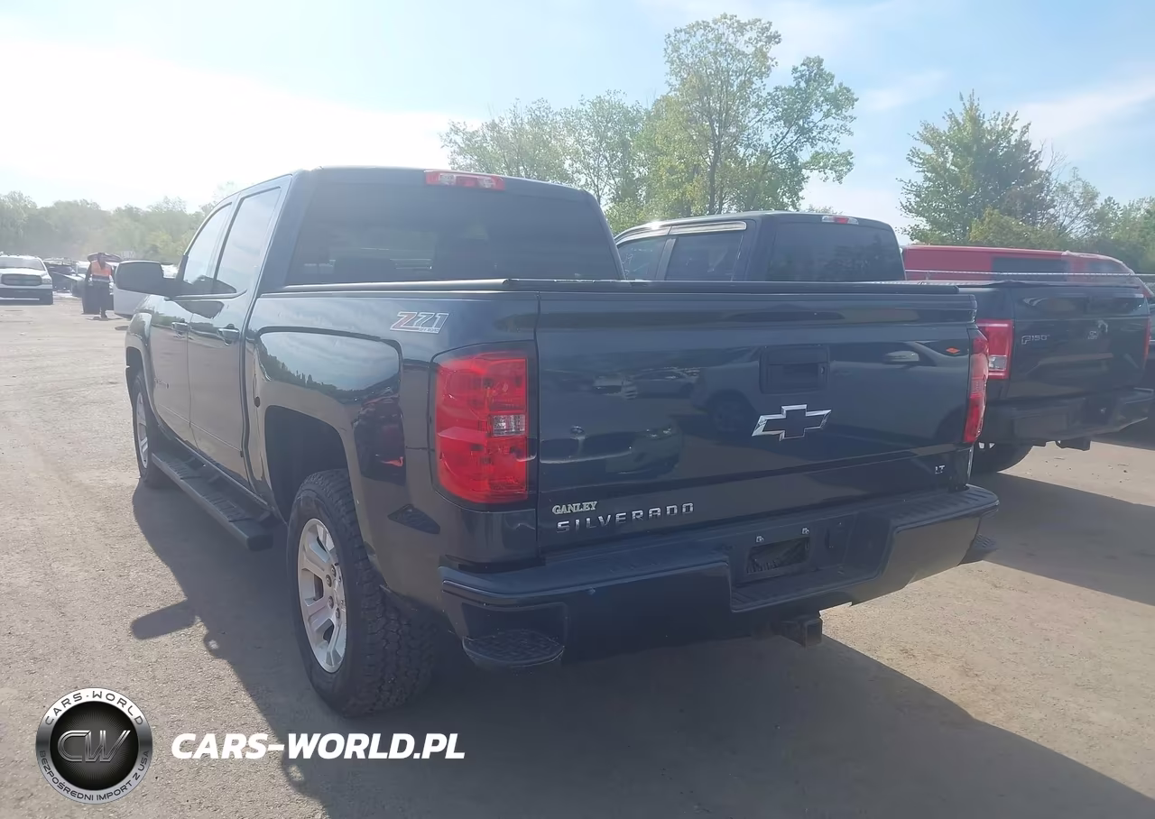 2017 Chevrolet Silverado 1500 2Lt VIN:3GCUKREC9HG159514 - 3