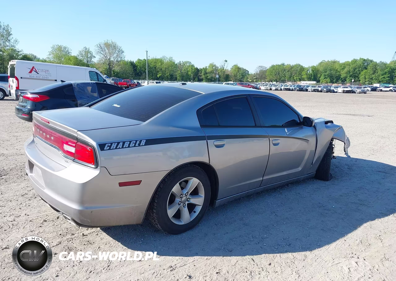 2014 Dodge Charger Sxt VIN:2C3CDXHG0EH267447 - 4