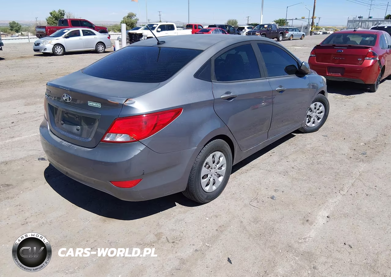 2016 Hyundai Accent Se VIN:KMHCT4AE8GU140639 - 4