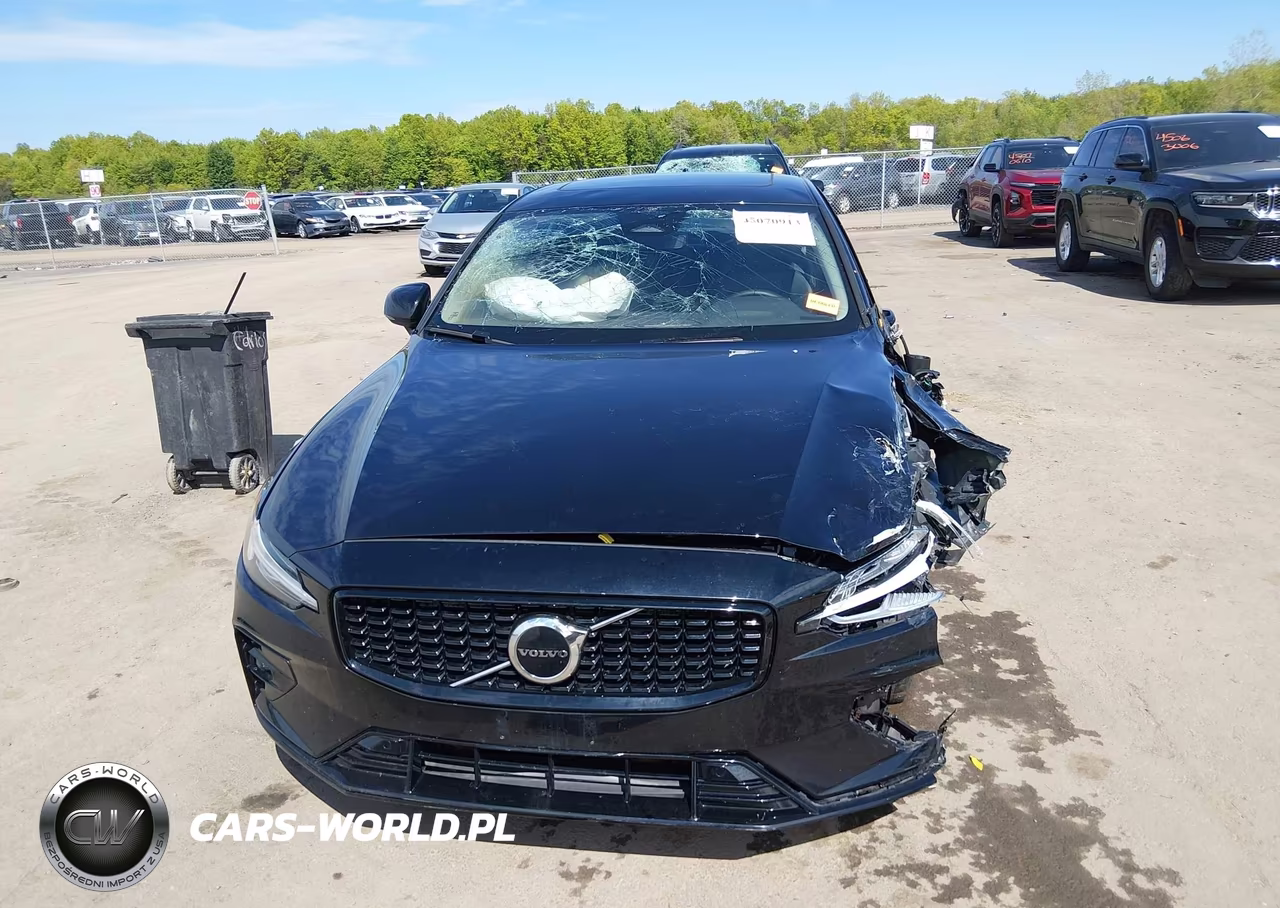 2024 Volvo S60 B5 Core Dark Theme VIN:7JRL12FK5RG326798 - 12