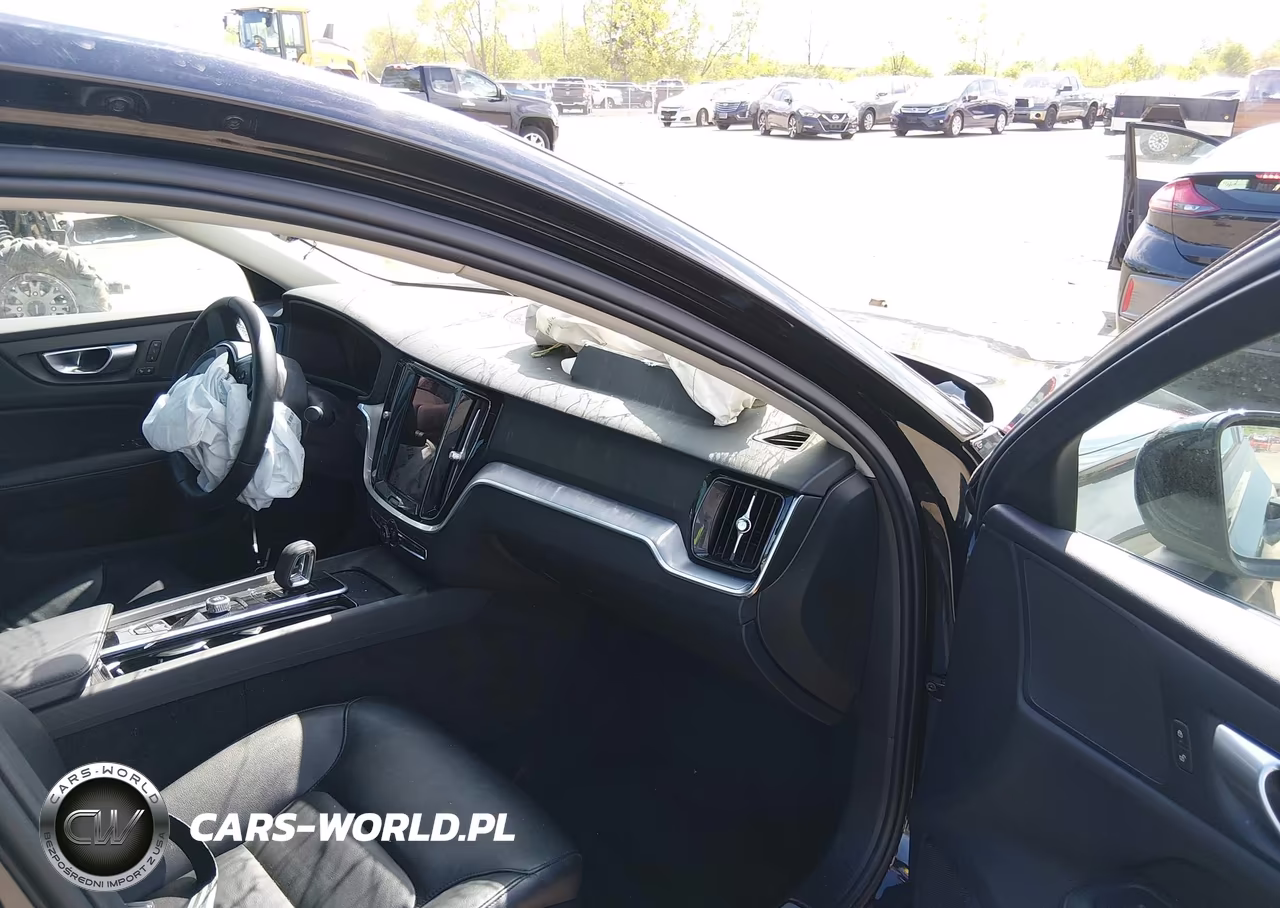 2024 Volvo S60 B5 Core Dark Theme VIN:7JRL12FK5RG326798 - 5