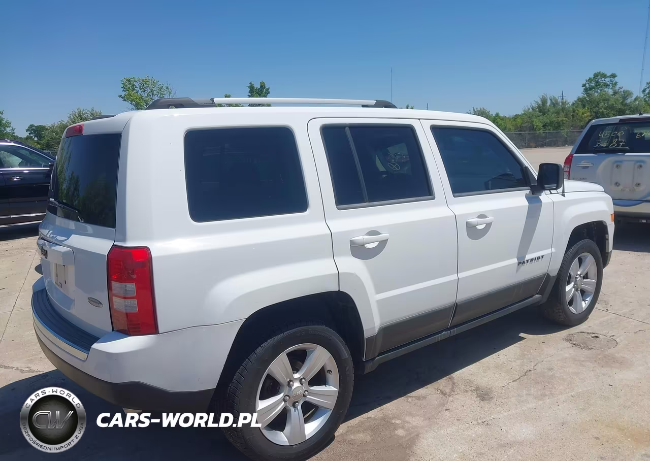 2011 Jeep Patriot Latitude X VIN:1J4NF4GB9BD235389 - 4