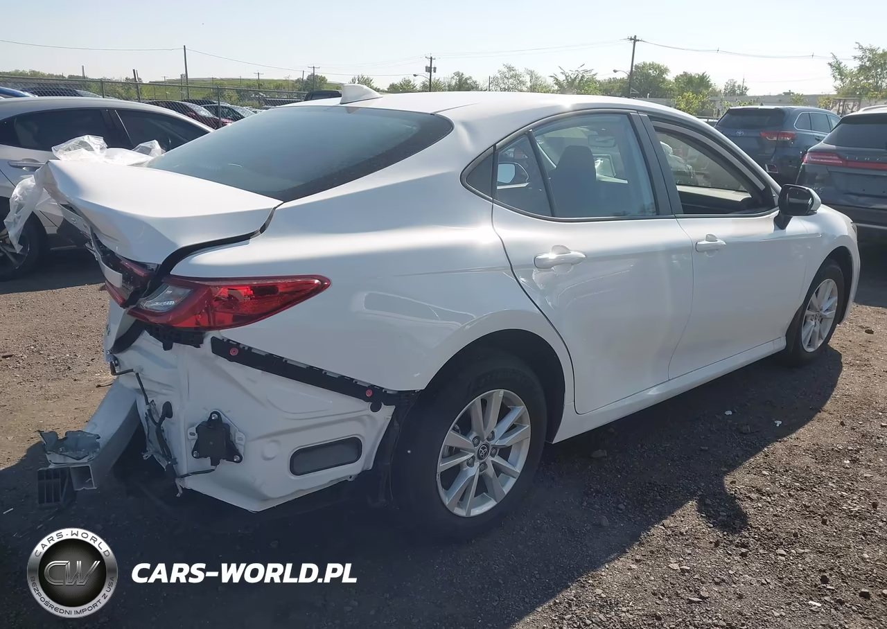 2026 Toyota Camry Le VIN:4T1DBADK5TU048762 - 4