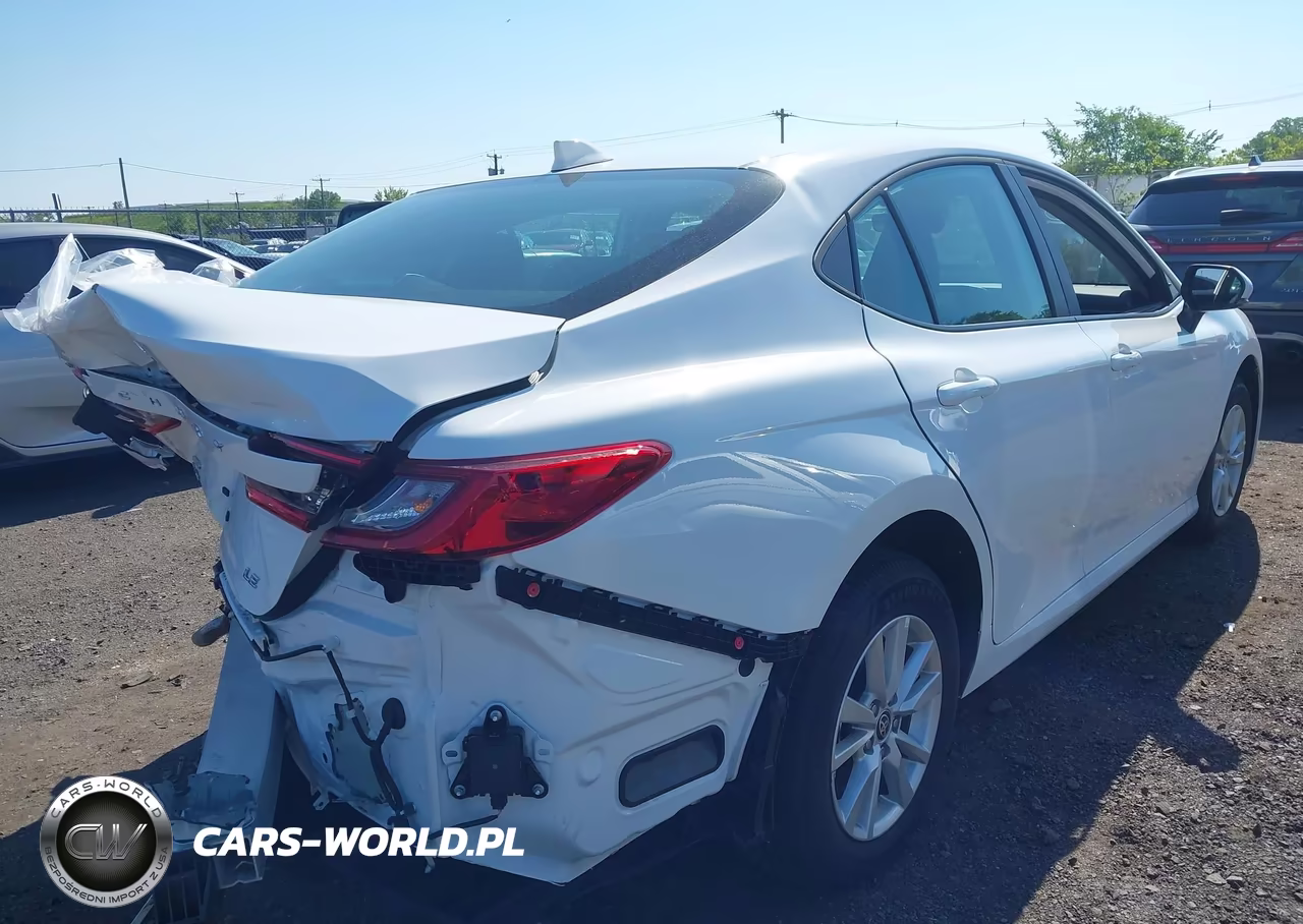 2026 Toyota Camry Le VIN:4T1DBADK5TU048762 - 6