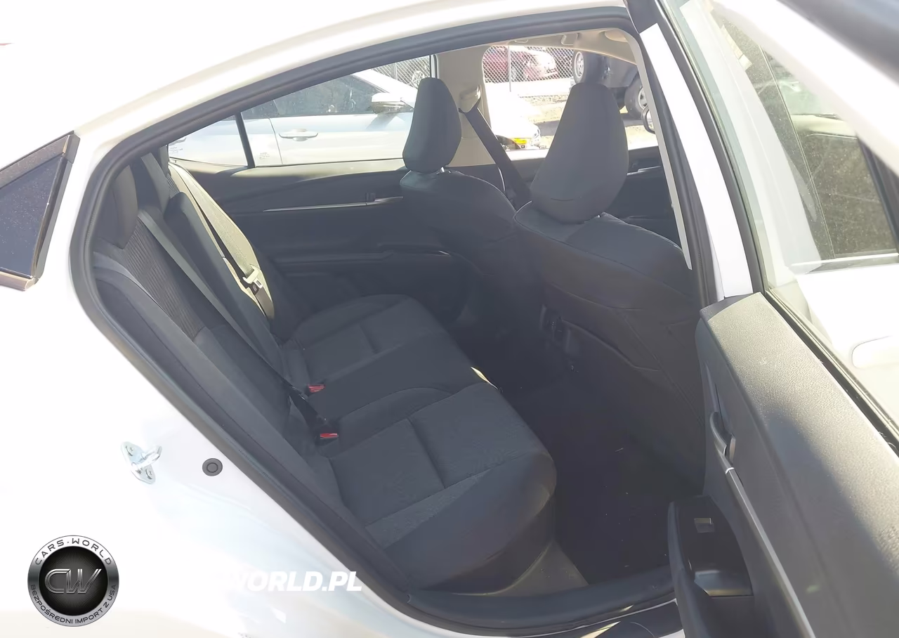 2026 Toyota Camry Le VIN:4T1DBADK5TU048762 - 8