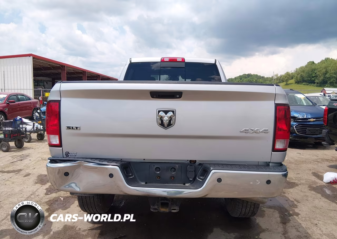 2016 Ram 2500 Slt VIN:3C6UR5DL2GG103815 - 16