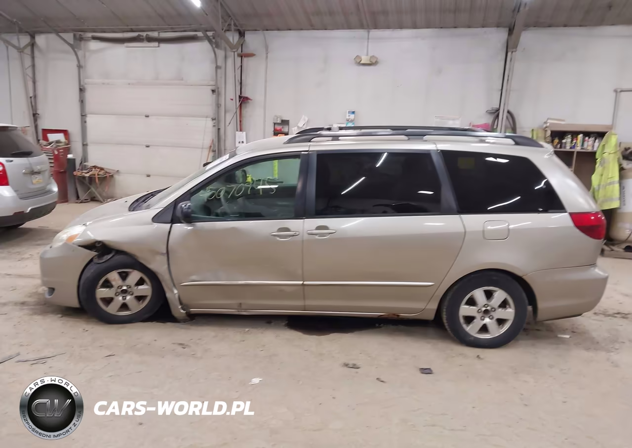 2005 Toyota Sienna Le VIN:5TDZA23C85S243940 - 15