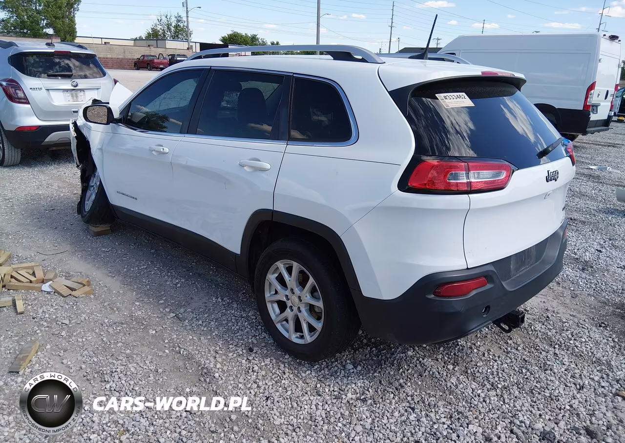 2017 Jeep Cherokee Latitude Fwd VIN:1C4PJLCB5HW549356 - 3
