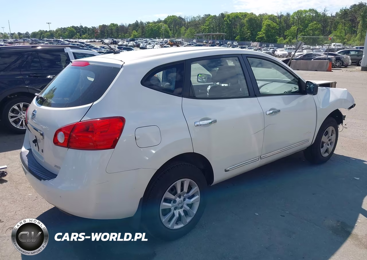 2014 Nissan Rogue Select S VIN:JN8AS5MV4EW704616 - 4