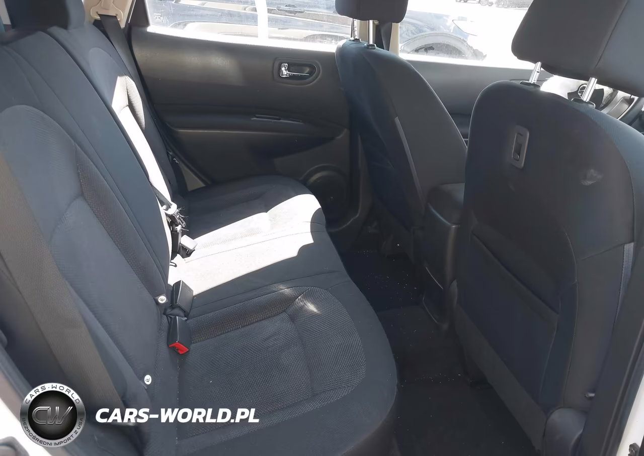 2014 Nissan Rogue Select S VIN:JN8AS5MV4EW704616 - 8