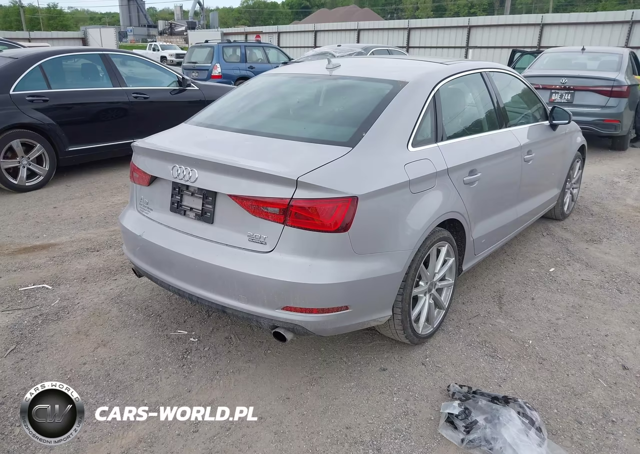 2015 Audi A3 2.0T Premium VIN:WAUEFGFF2F1134999 - 4