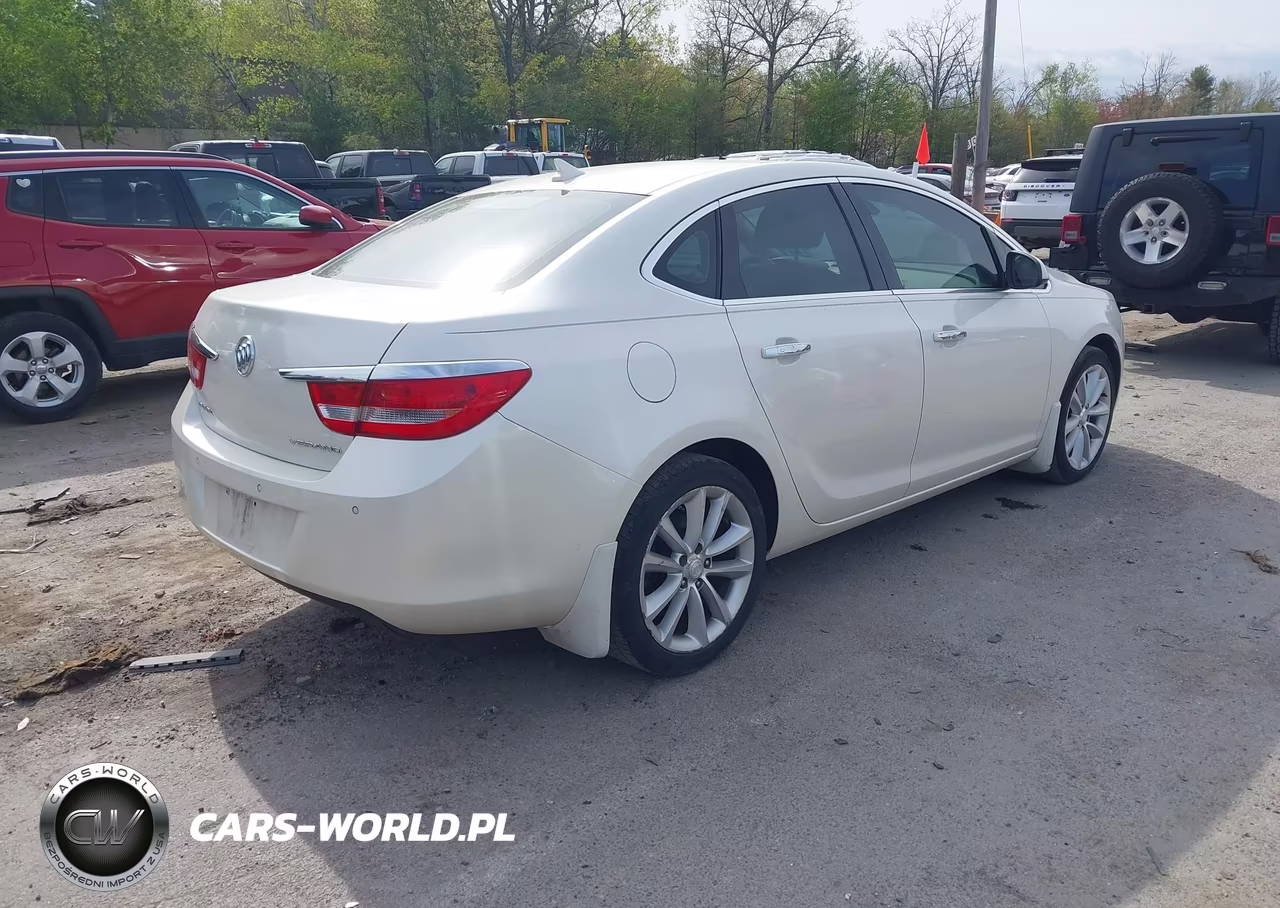 2014 Buick Verano Leather Group VIN:1G4PS5SK8E4236282 - 4