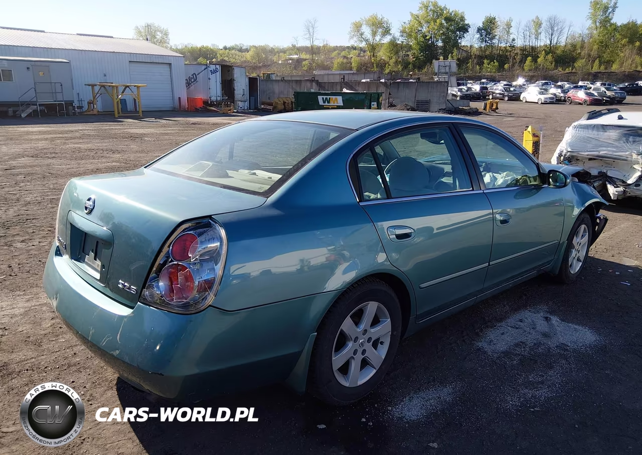 2003 Nissan Altima 2.5 S VIN:1N4AL11E53C170133 - 4