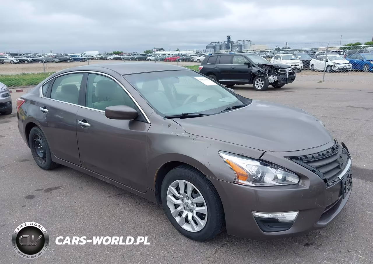 2013 Nissan Altima 2.5 S – zdjęcie 1 z 17