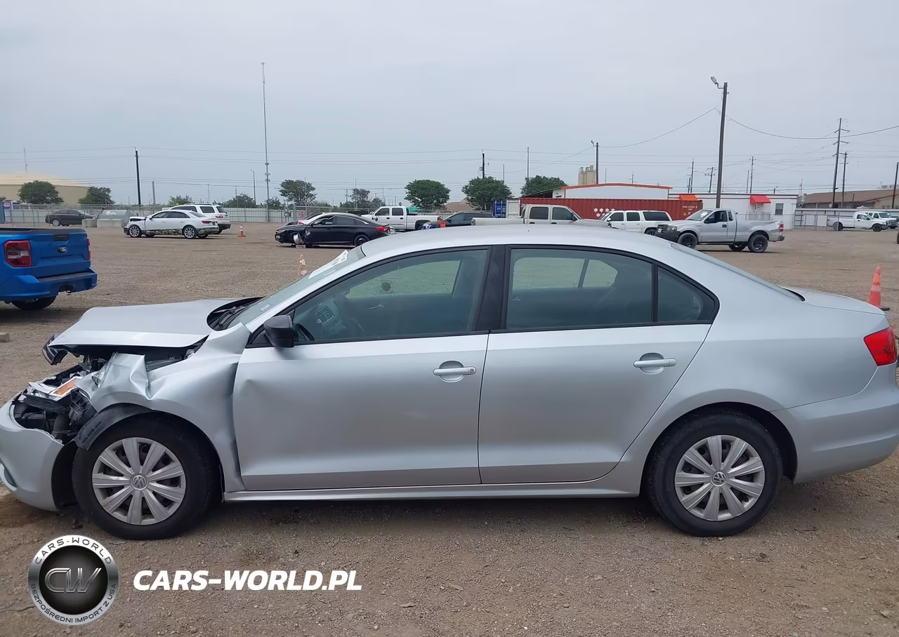 2013 Volkswagen Jetta 2.0L S VIN:3VW2K7AJ9DM352240 - 14