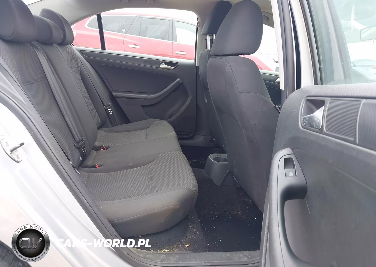 2013 Volkswagen Jetta 2.0L S VIN:3VW2K7AJ9DM352240 - 8