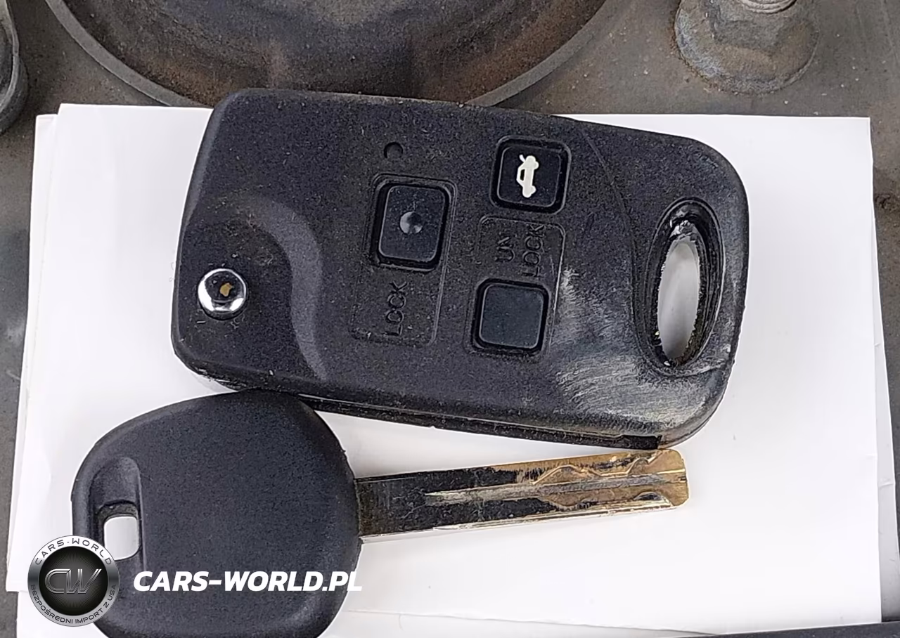 2002 Lexus Es 300 VIN:JTHBF30G020057192 - 11