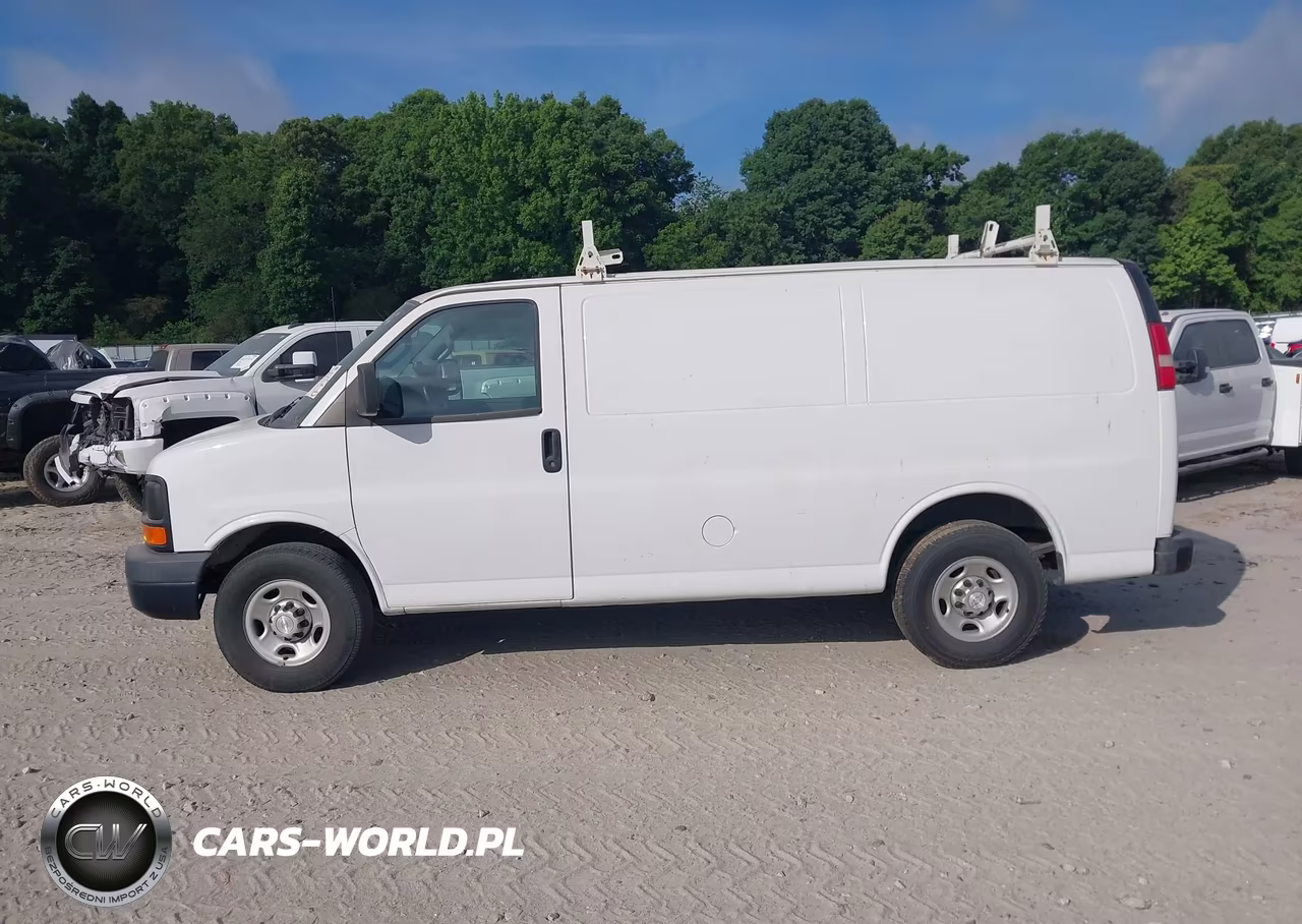 2016 Chevrolet Express 2500 Work Van VIN:1GCWGAFF5G1272894 - 14