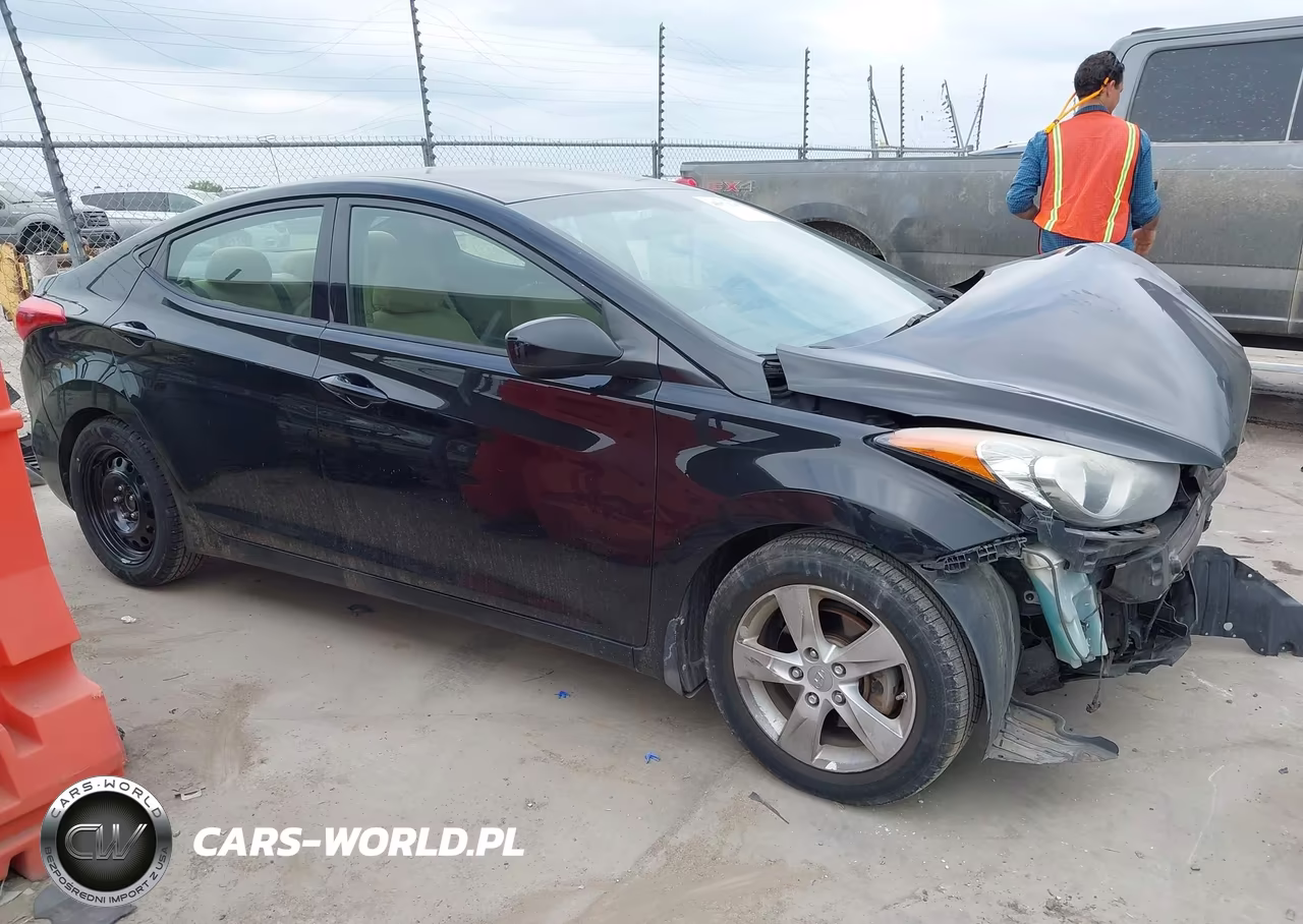 2013 Hyundai Elantra Gls