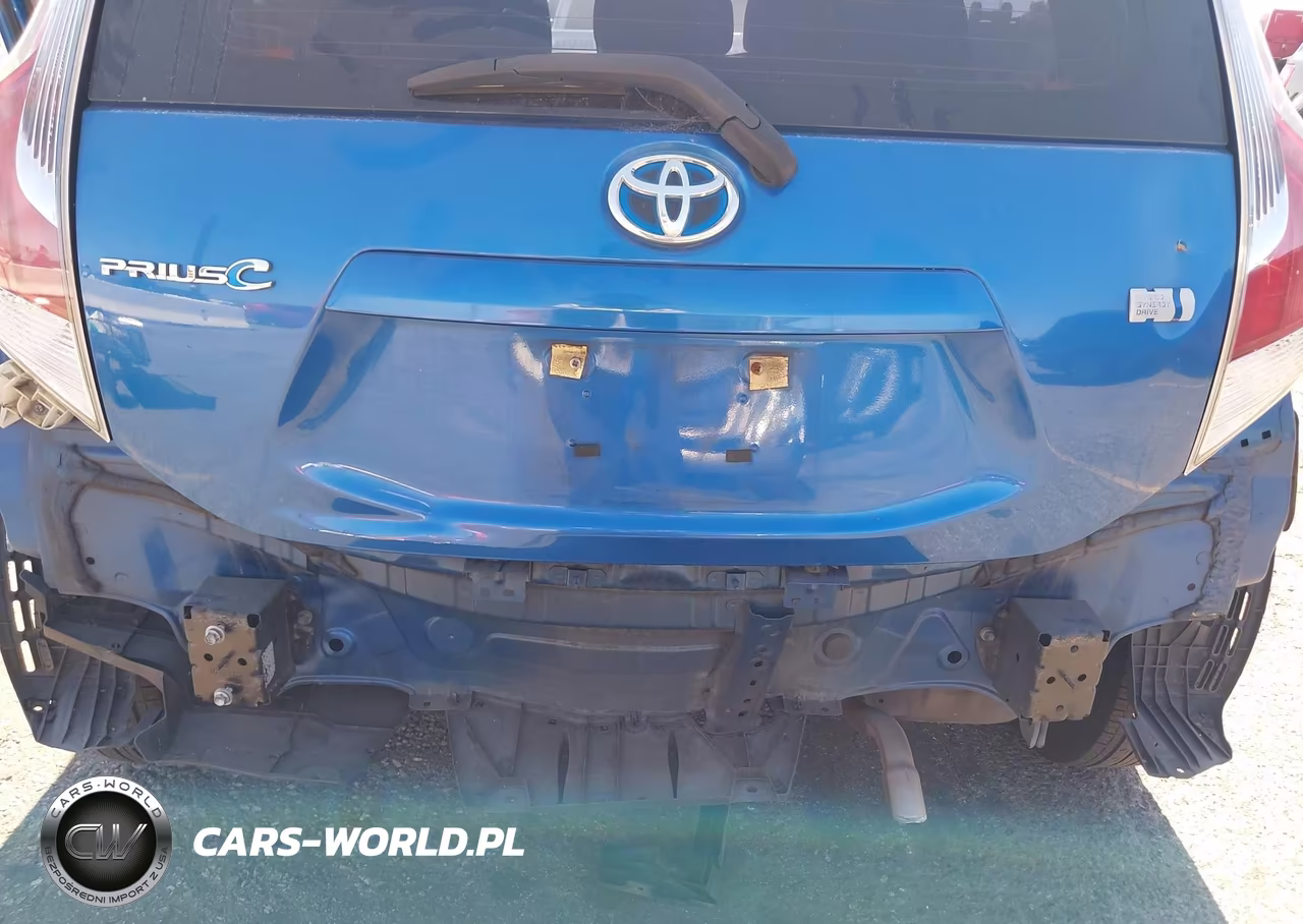 2016 Toyota Prius C Two VIN:JTDKDTB3XG1589942 - 19