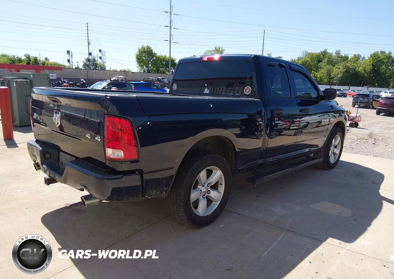 2015 Ram 1500 Express VIN:1C6RR7FT3FS769099 - 4