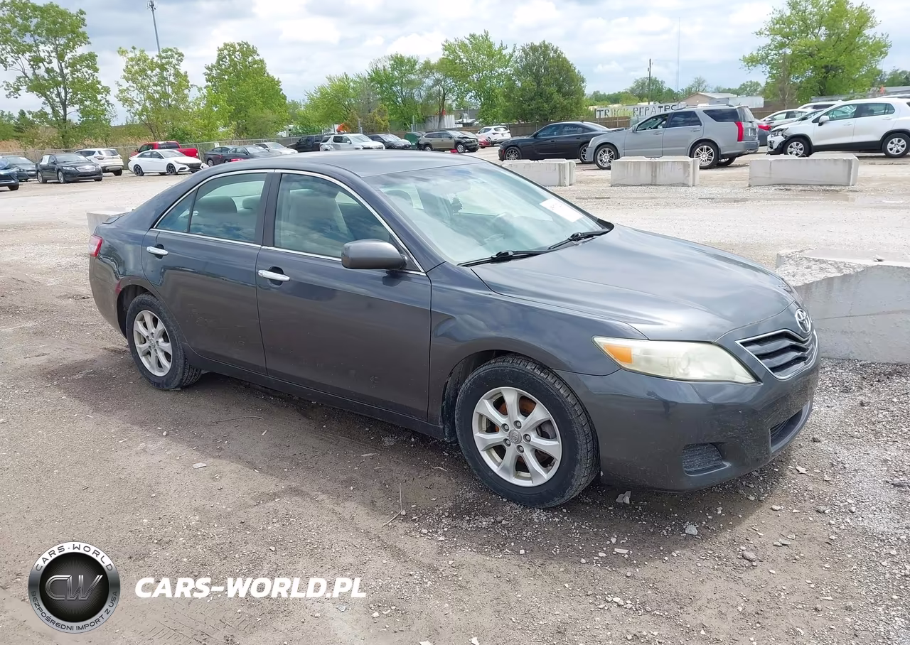 Główne zdjęcie 2011 Toyota Camry Le
