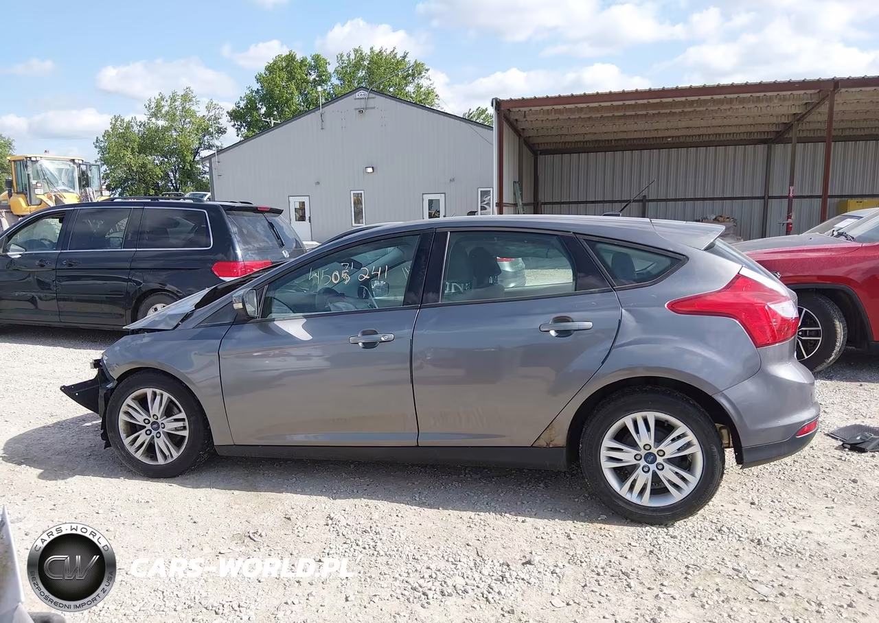 2013 Ford Focus Se VIN:1FADP3K24DL253927 - 13