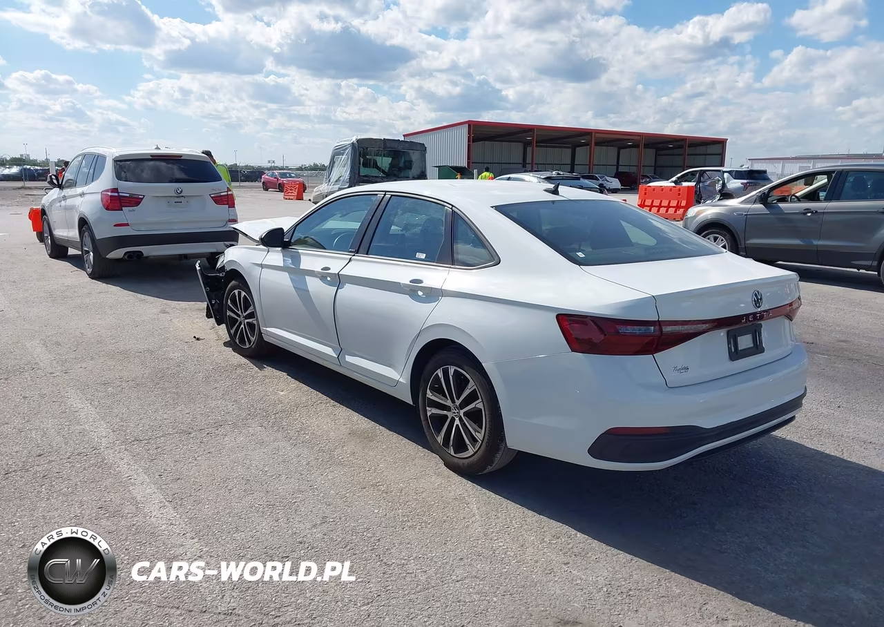 2025 Volkswagen Jetta 1.5T Sport VIN:3VWBX7BU0SM030447 - 3