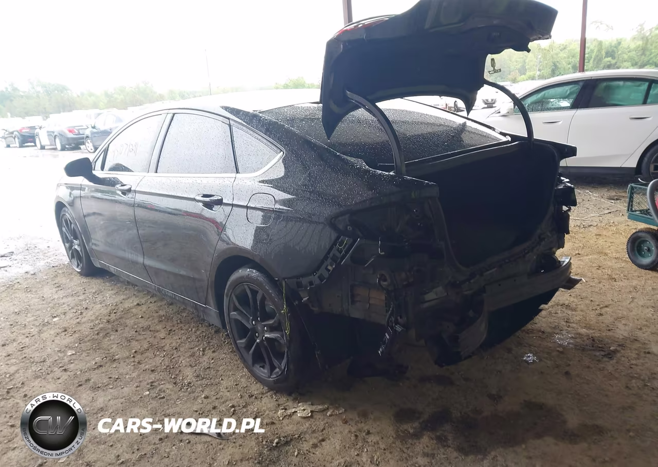 2020 Ford Fusion Se VIN:3FA6P0HD2LR105209 - 3