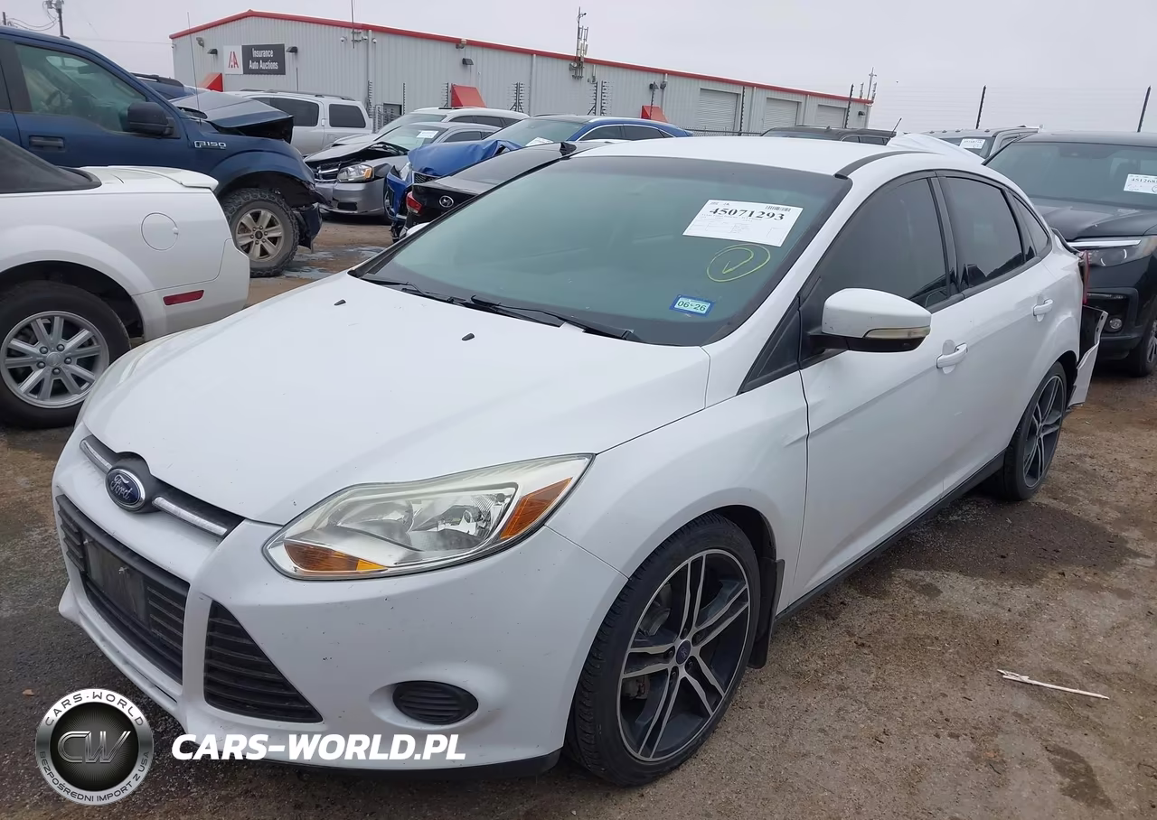 2014 Ford Focus Se VIN:1FADP3F27EL143613 - 2