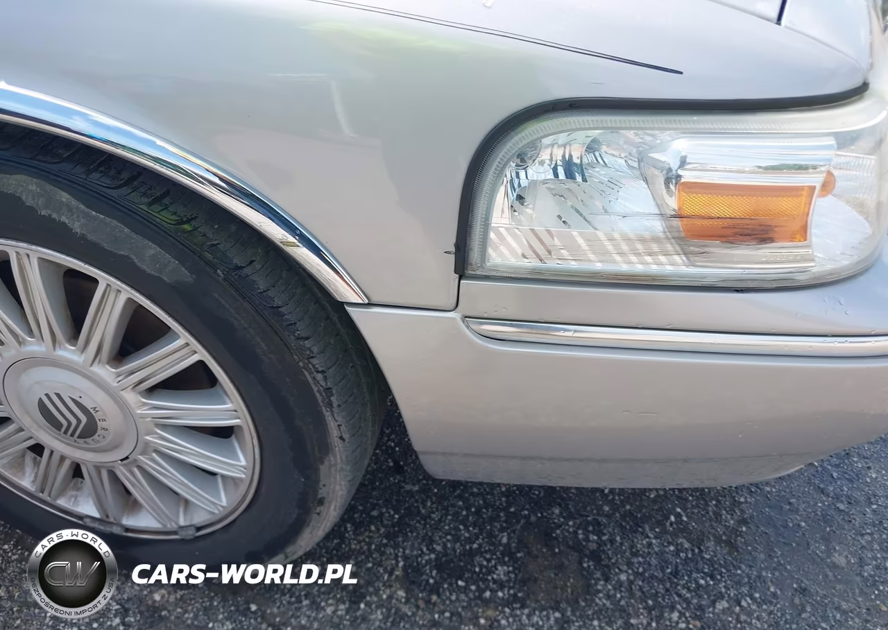 2010 Mercury Grand Marquis Ls (Fleet Only) VIN:2MEBM7FVXAX605315 - 13