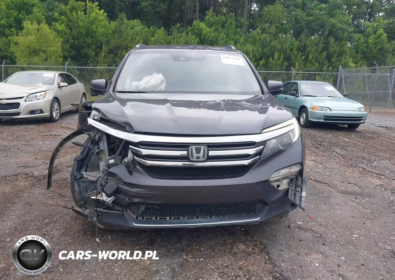 2018 Honda Pilot Touring VIN:5FNYF6H97JB044524 - 12