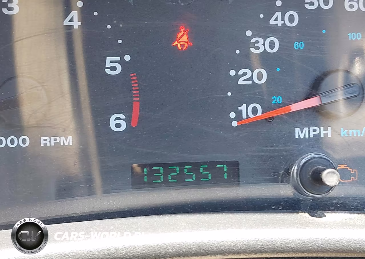 2005 Jeep Wrangler Unlimited Rubicon VIN:1J4FA64S45P327385 - 16