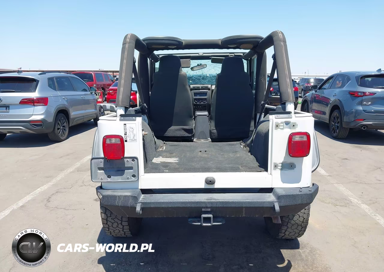 2005 Jeep Wrangler Unlimited Rubicon VIN:1J4FA64S45P327385 - 17