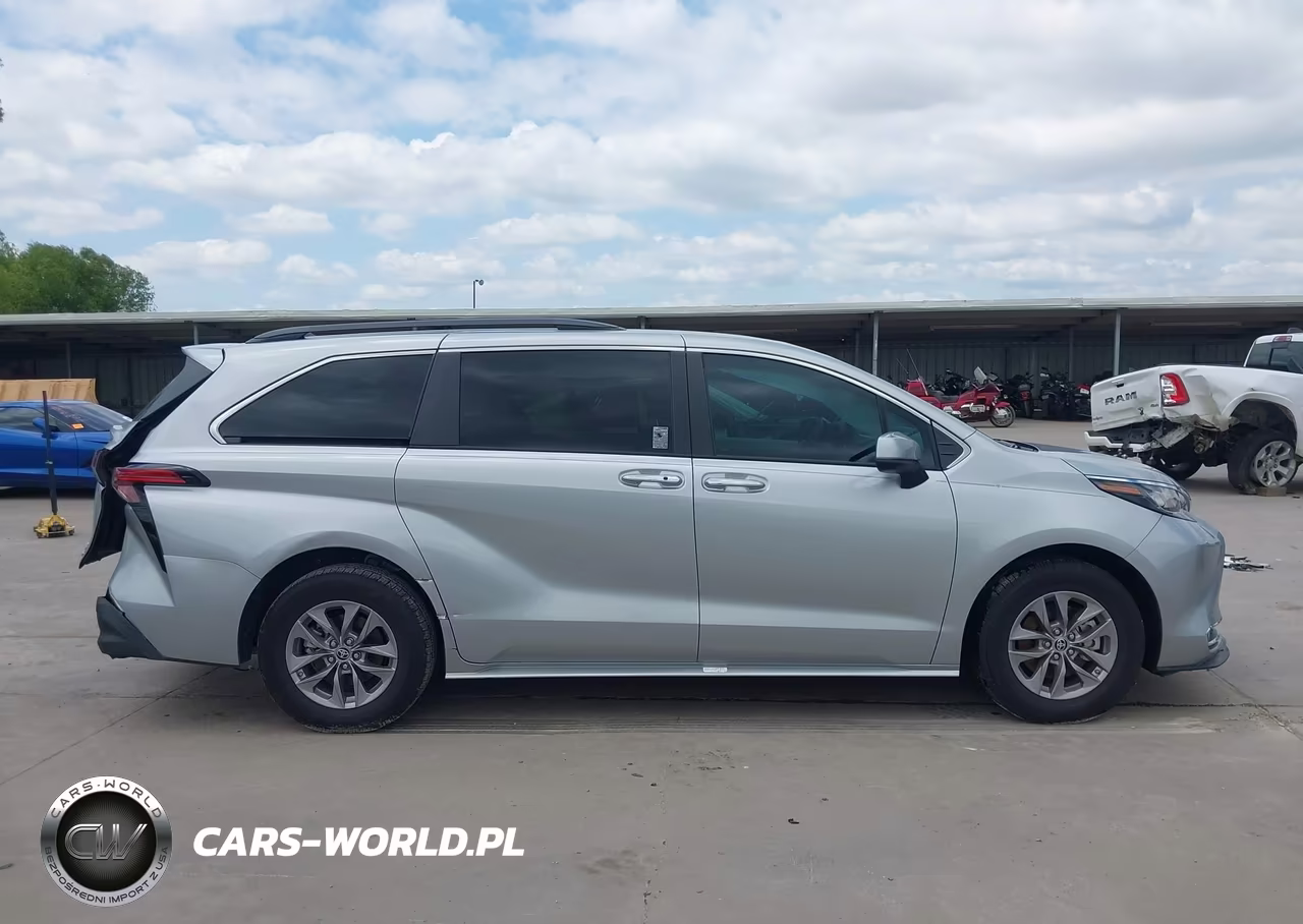 2022 Toyota Sienna Xle VIN:5TDYRKEC5NS085171 - 13