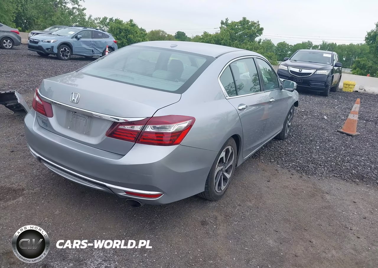 2017 Honda Accord Ex-L VIN:1HGCR2F91HA153904 - 4