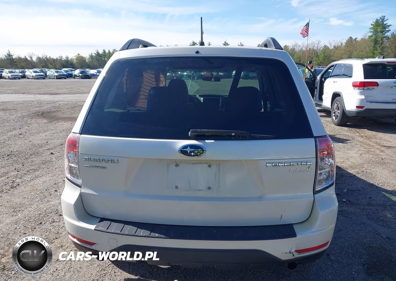 2011 Subaru Forester 2.5X VIN:JF2SHABC8BH777224 - 13