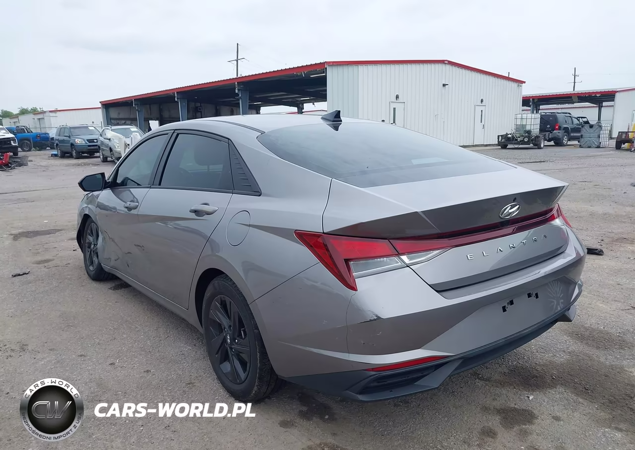2022 Hyundai Elantra Sel VIN:KMHLS4AG1NU219605 - 3