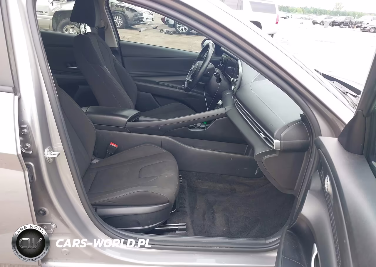 2022 Hyundai Elantra Sel VIN:KMHLS4AG1NU219605 - 5